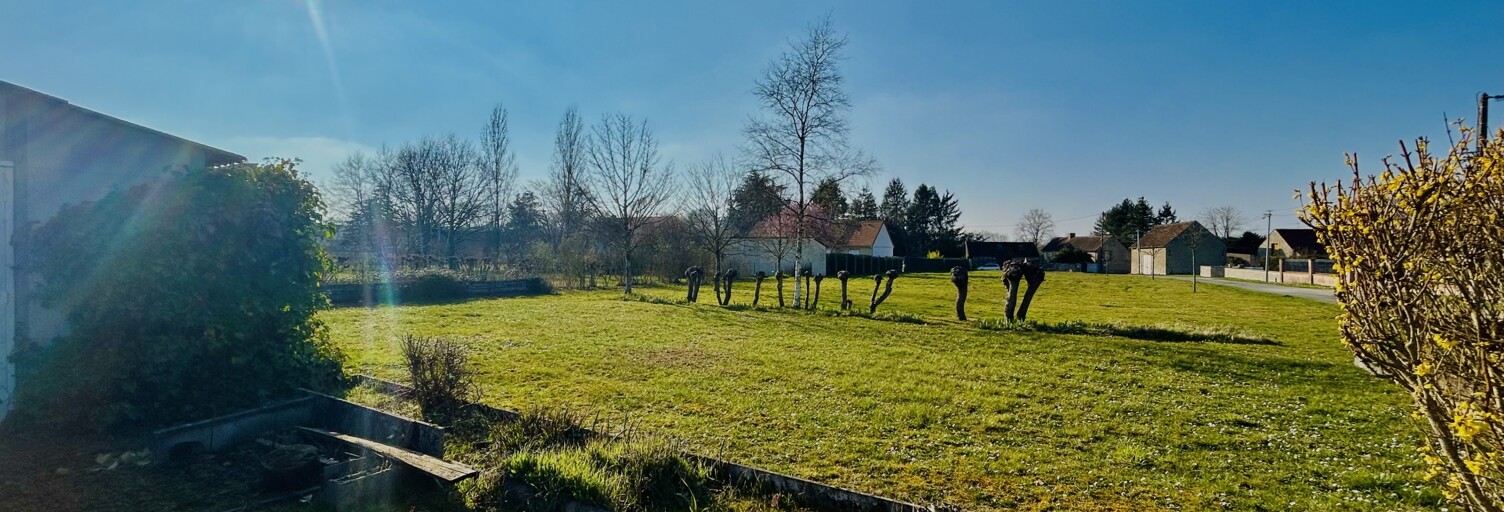 Terrain  1052 m² à vendre à Vrigny (45300)