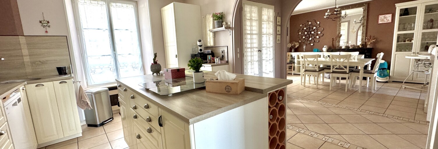 Maison 8 Pièces 179 m² à vendre à Boissy-Saint-Léger (94470)