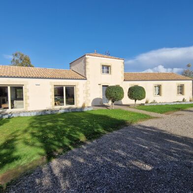 Maison 6 pièces 275000 €