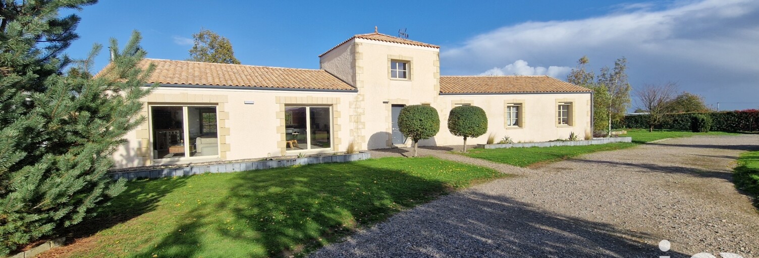 Maison 6 Pièces 202 m² à vendre à Mervent (85200)