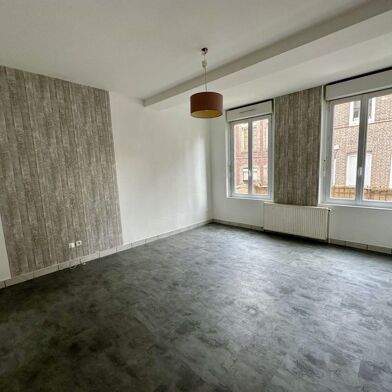 Appartement 3 pièces 580 €