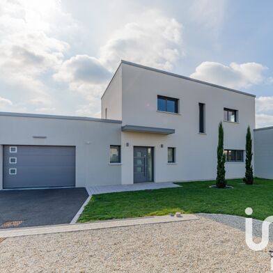 Maison 8 pièces 775000 €