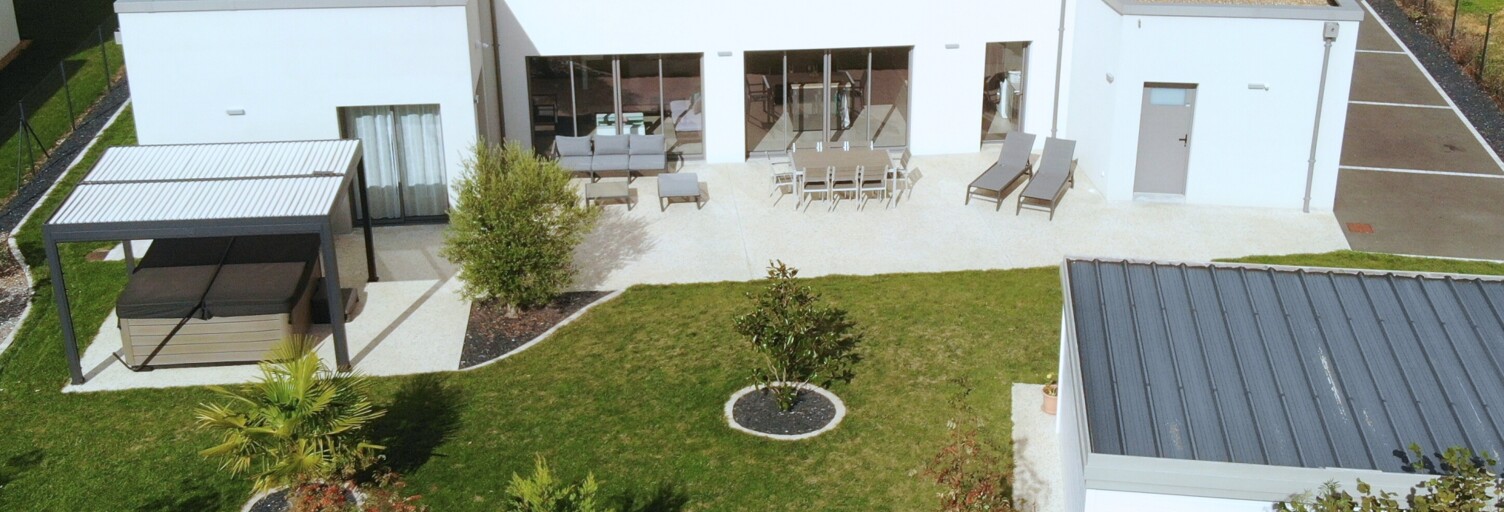 Maison 8 Pièces 181 m² à vendre à Saint-Cyr-sur-Loire (37540)