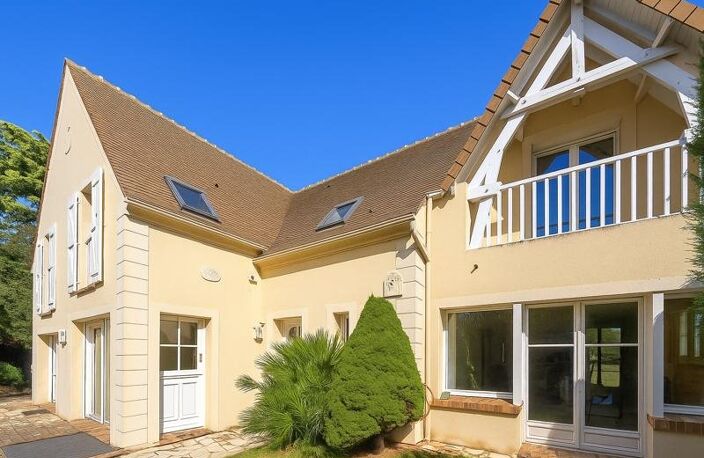 Contemporaine de 9 pièces principales — photo 2