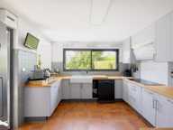 Contemporaine de 8 pièces principales — photo 3