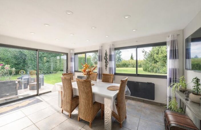 Contemporaine de 8 pièces principales — photo 4