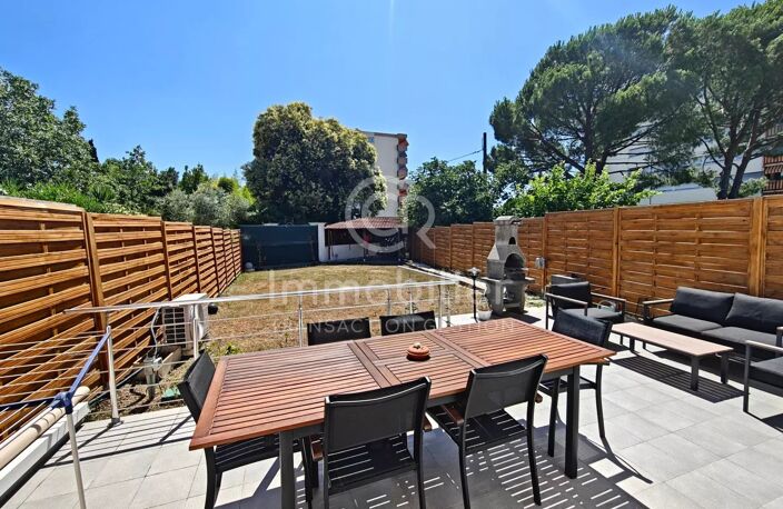VILLA JUMELEE 92.72 M² 160m² JARDIN GARAGE ET PARKING — photo 3