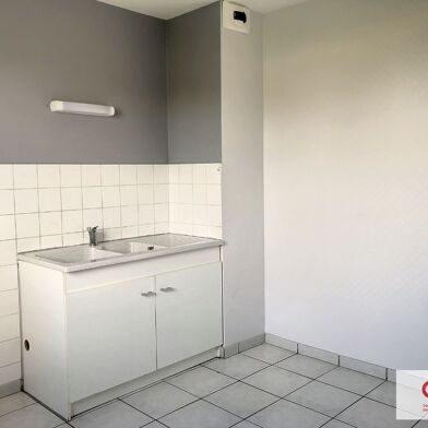 Appartement 3 pièces 500 €