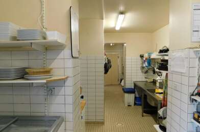 Commerce 31 pièces 196000 €