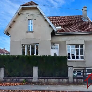 Maison 8 pièces 140000 €