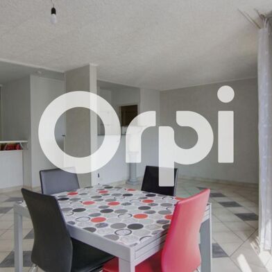 Appartement 4 pièces 142000 €