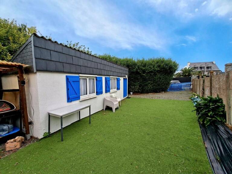 Garage à 200 mètres de la plage ! — photo 1