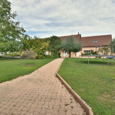 Maison 8 pièces 730000 €