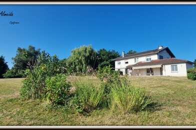 Maison 8 pièces 329000 €