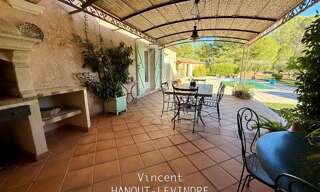 Maison 11 Pièces 314 m² à vendre à Salernes (83690)