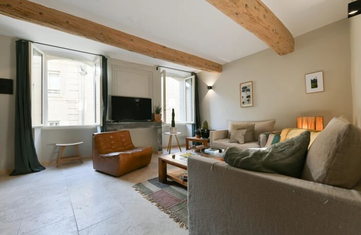 Uzès centre historique: Bel appartement de 87 m² — photo 3