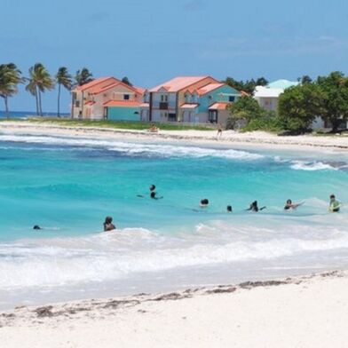 Appartement 3 pièces 299250 €