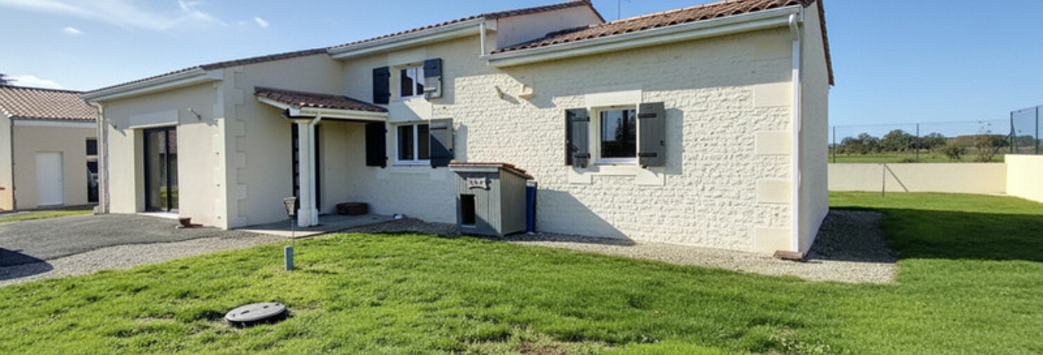 Maison 3 Pièces 116 m² à vendre à Saint-Ciers-Champagne (17520)