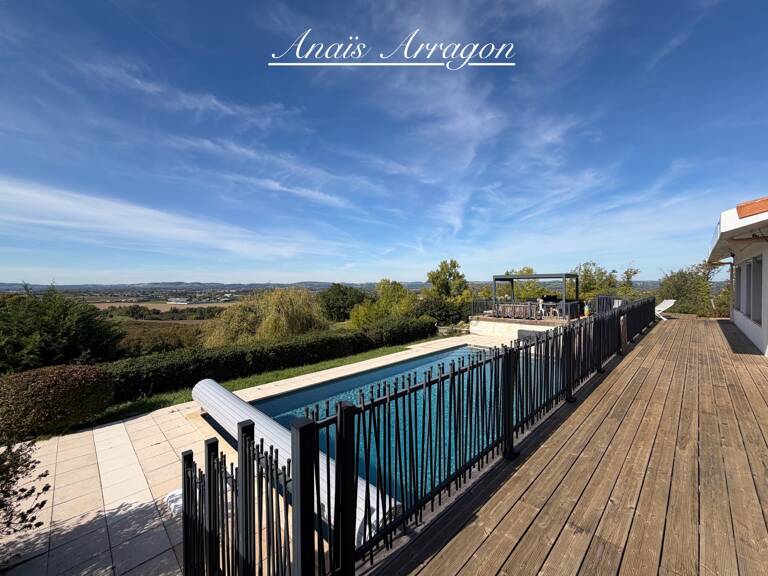 Architecture, nature et panorama : la villa rare que vous attendiez à Pujols - PUJOLS (47) — photo 1