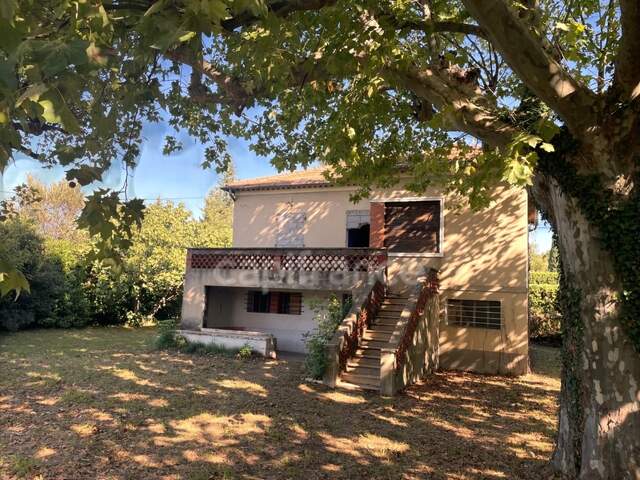 MAISON 5 PIECES 160M2 A RENOVER — photo du bien
