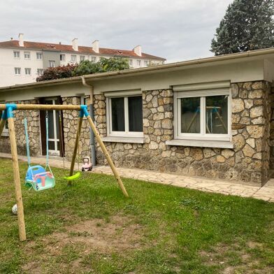 Appartement 2 pièces 900 €