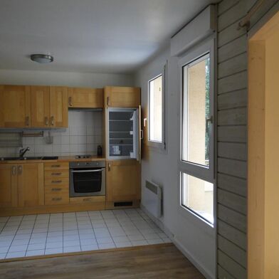 Appartement 2 pièces 728 €
