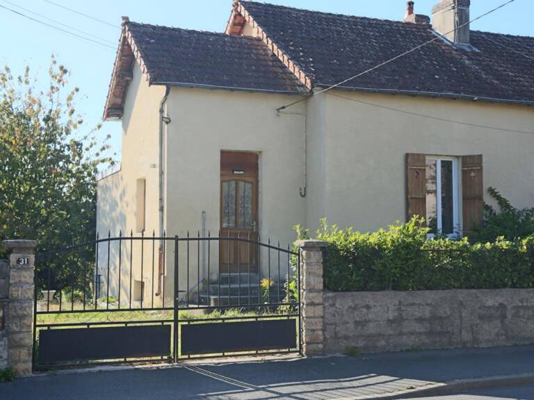 Petite maison de 57 m² à rafraîchir en sortie de ville — photo 1
