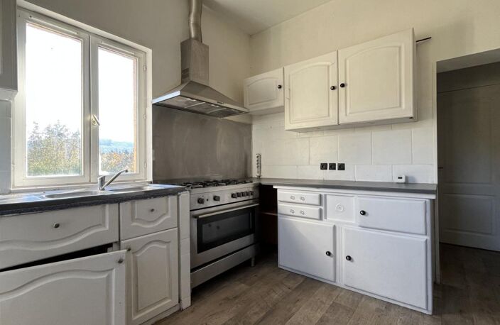 Petite maison de 57 m² à rafraîchir en sortie de ville — photo 4