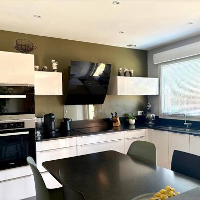 Maison 6 pièces 499000 €