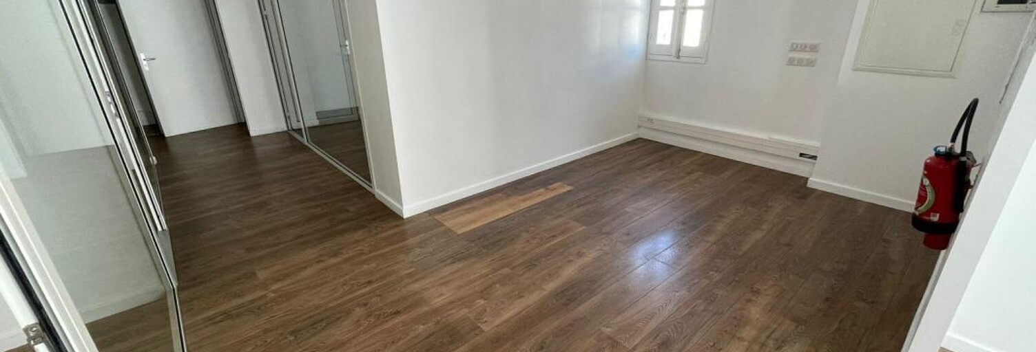 Bureau 5 Pièces 70 m² à louer à Saint-Denis (97400)