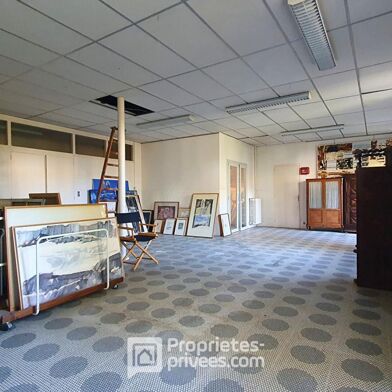 Immeuble  630000 €