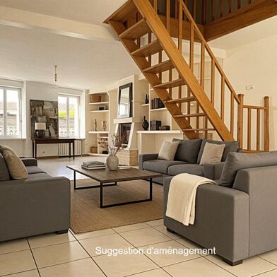 Maison 5 pièces 270300 €