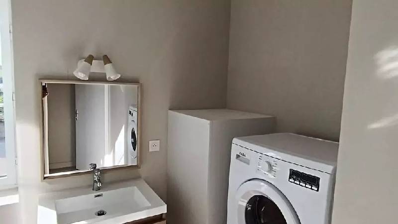 Location T2 52 m² à Charly 966 ¤ CC /mois
