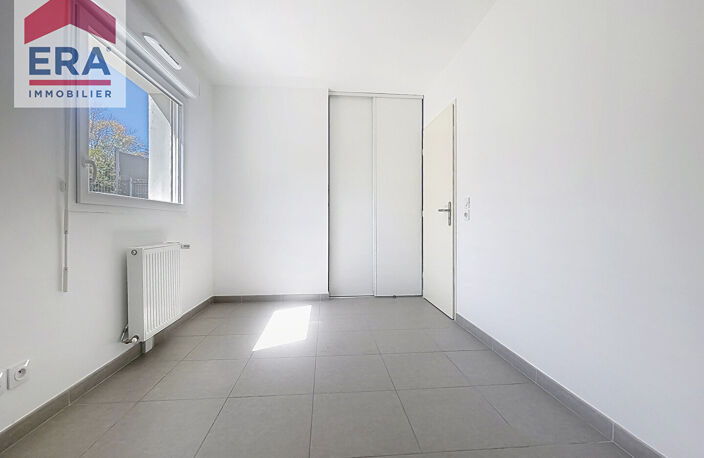 A VENDRE  MARSEILLE 13013 ST JEROME APPARTEMENT TYPE4 AVEC TERRASSE,JARDIN,PLACES DE PARKING. — photo 5