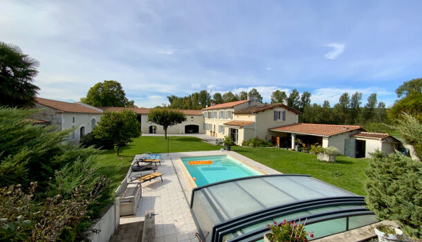 Villa / Maison 7 pièces  à vendre Jonzac 17500