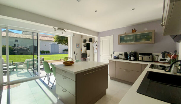 Villa / Maison 7 pièces  à vendre Jonzac 17500