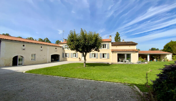 Villa / Maison 7 pièces  à vendre Jonzac 17500