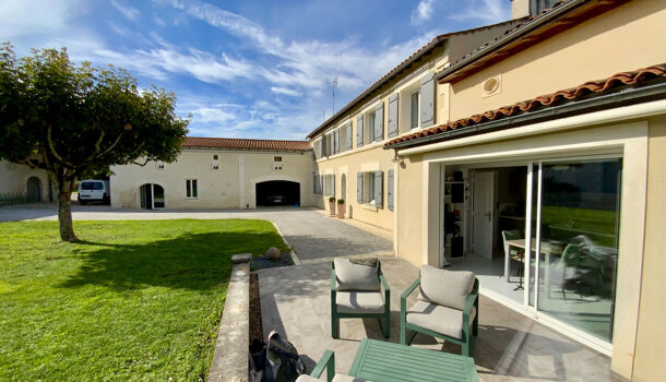 Villa / Maison 7 pièces  à vendre Jonzac 17500