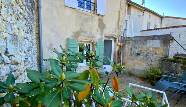 Villa / Maison 4 pièces  à vendre Jonzac 17500