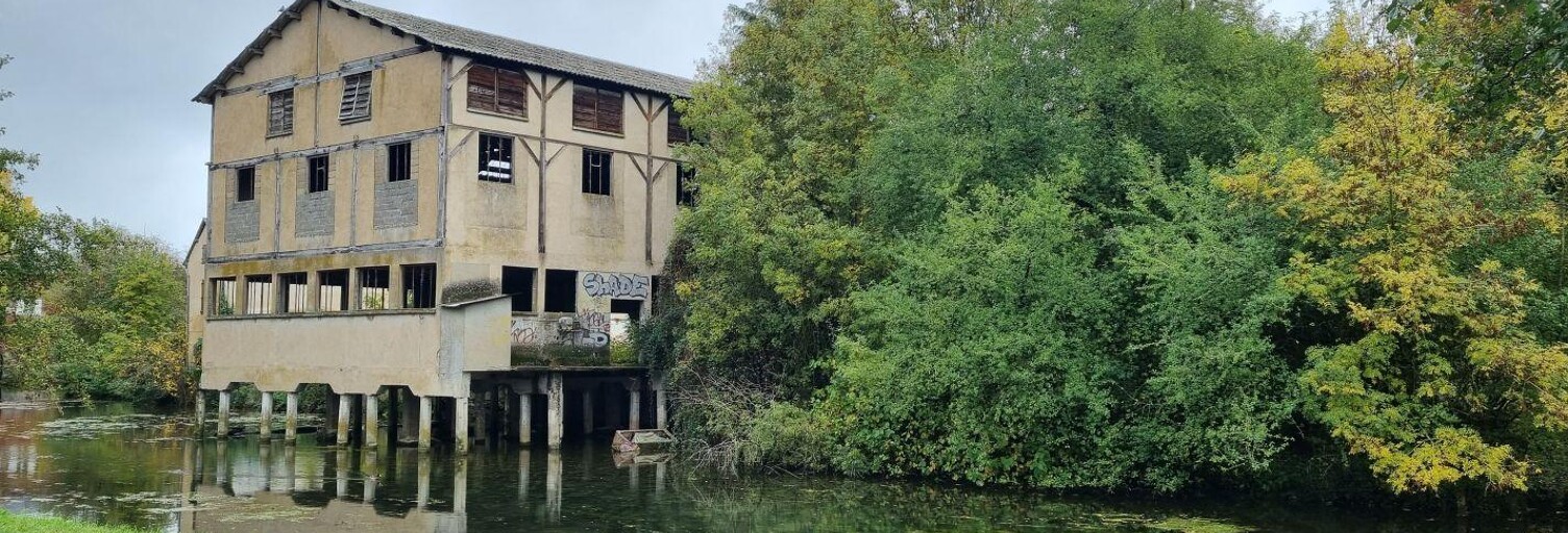 Terrain  1588 m² à vendre à Vendôme (41100)