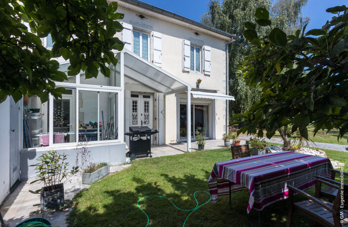 Maison de Maitre 171M² T6 Parc 3000M² Rénovée  — photo 2
