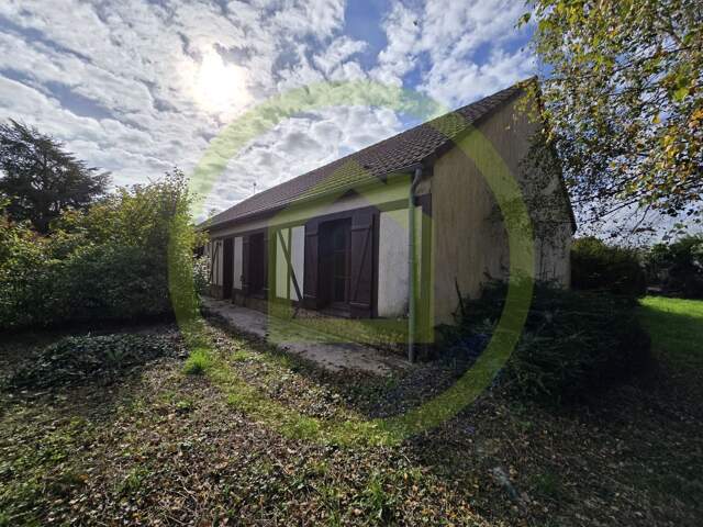 Maison à rénover — photo du bien