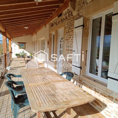 Maison 7 pièces 260000 €