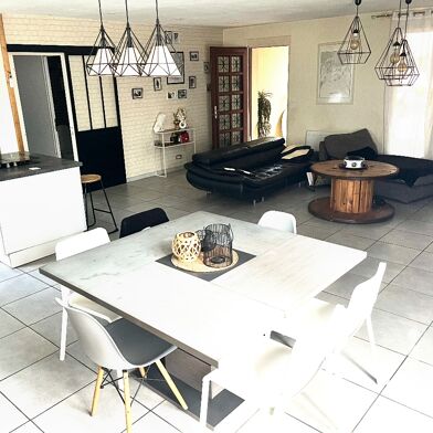 Maison 4 pièces 295400 €