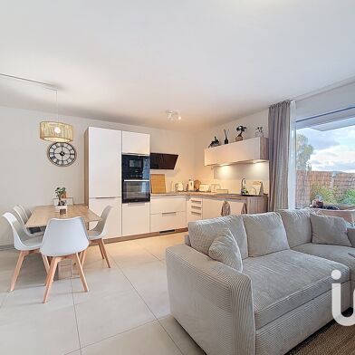 Appartement 2 pièces 240000 €