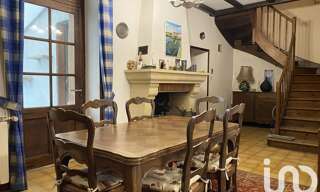 Maison 7 Pièces 141 m² à vendre à Saint-Même-les-Carrières (16720)