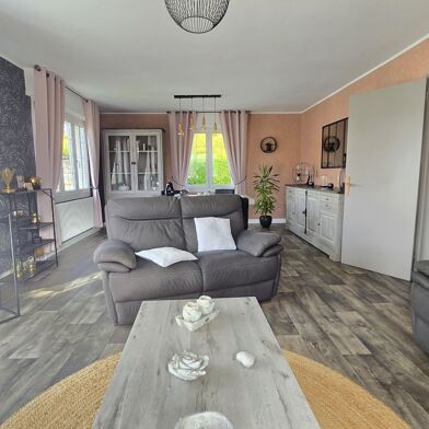 Maison 6 pièces 275000 €