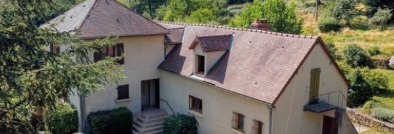 Maison 8 Pièces 214 m² à vendre à Chalmoux (71140)