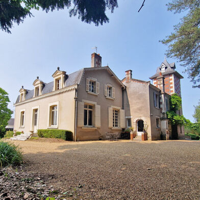 Maison 15 pièces 1042000 €