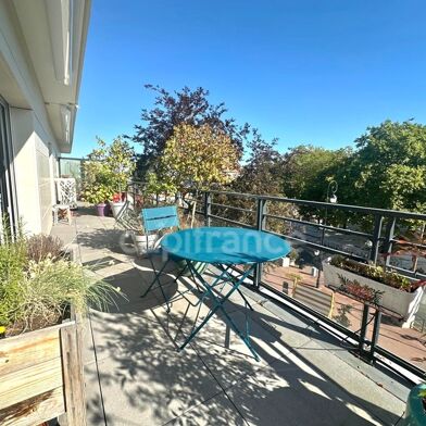 Appartement 4 pièces 749000 €